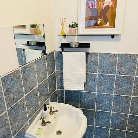 Stylish 1-bedroom Flat In Prime Central Notting Hill * London