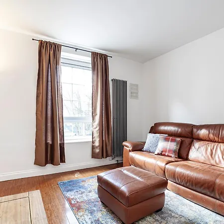 Charming & 1br Flat In Canary Wharf