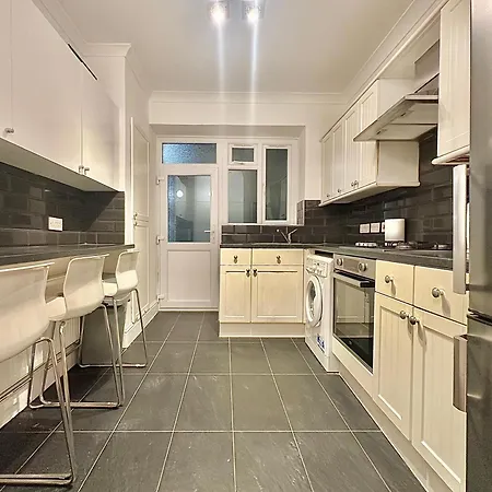 Ground Floor Finchley Flat London