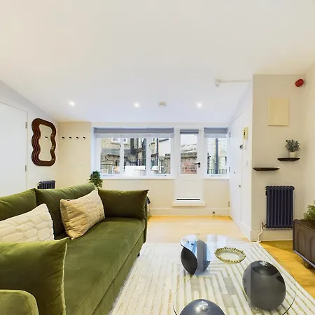 Be - The Piccadilly Circus Residences Apartment *