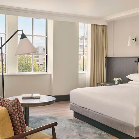 Hyatt Regency Blackfriars Hotel 5*