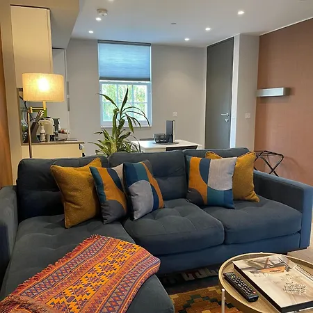 Apartment Mirabilis - Bayham Street