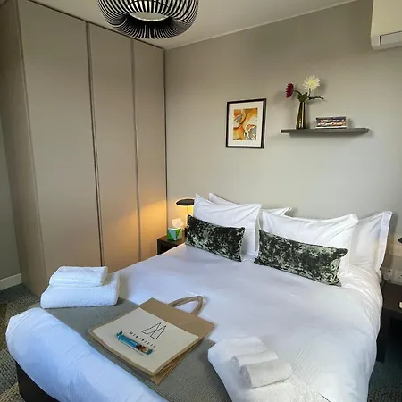 Mirabilis - Bayham Street Apartment