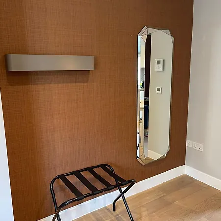 Apartment Mirabilis - Bayham Street London