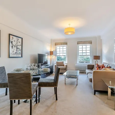 Pelham Court * London