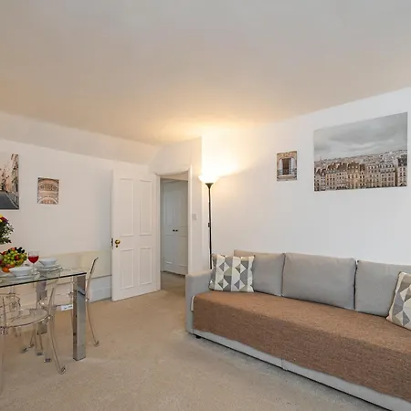 Goodge London