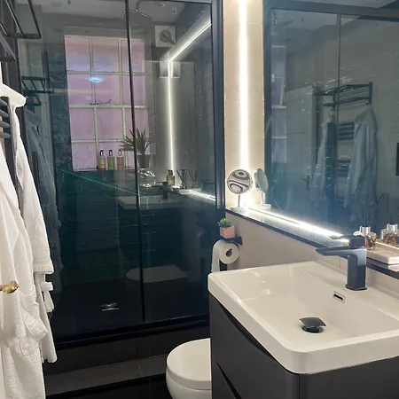 Modern Quiet 1 Bed Flat -mayfair Apartment *