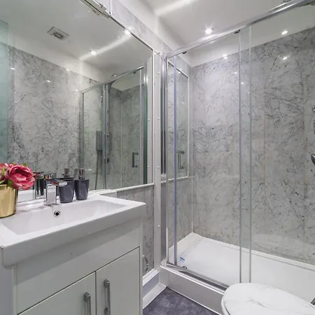 Premium Flat In Paddington Apartment *