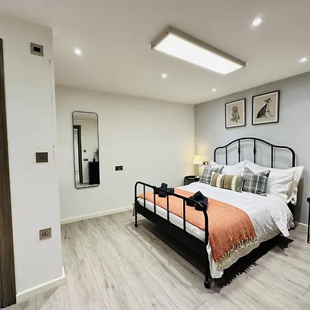 Goldersgreen By Sleepy Appartement