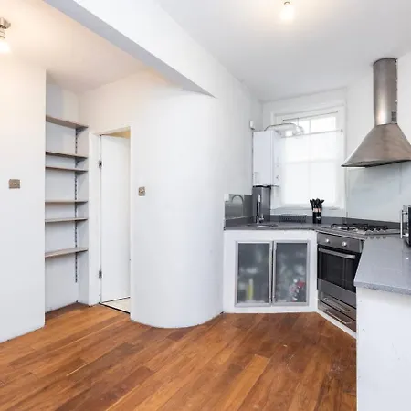 Spacious 2 Bedroom Old Street - Sleeps 6 Casa vacanze Londra