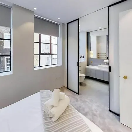 Nice 2 Bedroom London