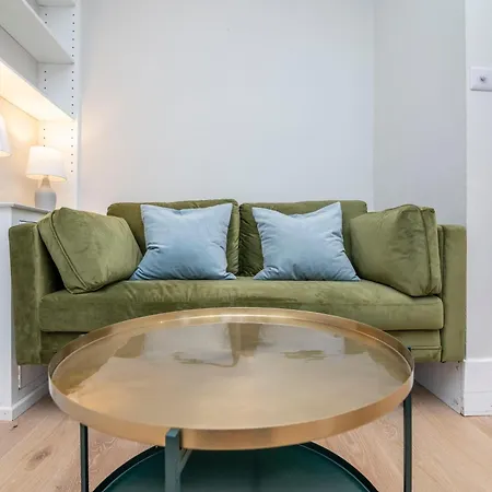 Lovely Ground Floor 1bdr Flat, Notting Hill *