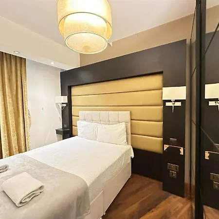 Apartment Park Lane Beautiful Family *