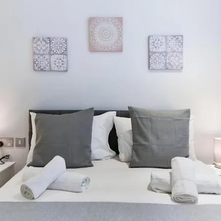 Apartment Modern Three-bedroom Flat In Paddington London