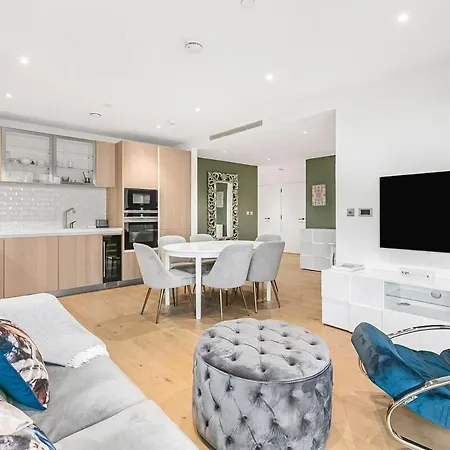 Luxurious Modern In