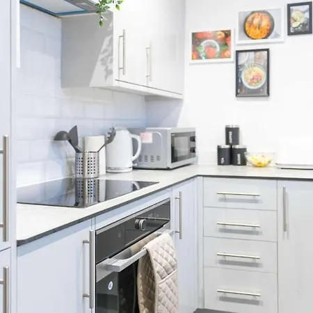 Holiday home Modern 2-bed In West Kensington London