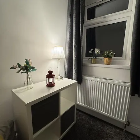 Modern 3 Bed Near Excel-big Ben Holiday home London