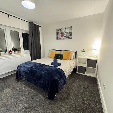 Modern 3 Bed Near Excel-big Ben