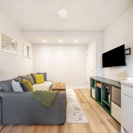 Apartment Modern *