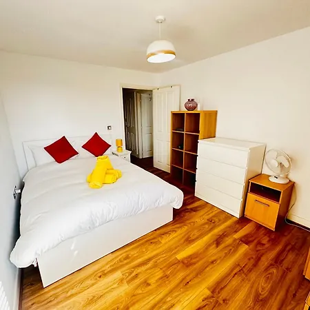 Luxury Near Apartment London