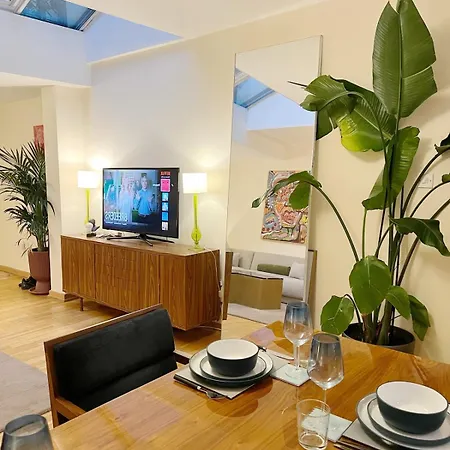 Chic 2bed Loft In Central Near King S Cross Apartment London
