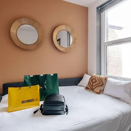 Holiday home Modern And Spacious Duplex In Earls Court *