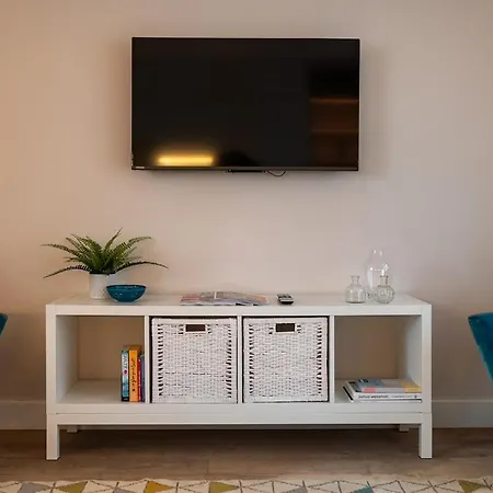 Vesto 2-bedroom In King's Cross, Apt5