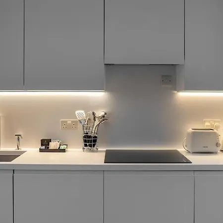 Vesto 2-bedroom In King's Cross, Apt5 *