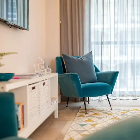 Vesto 2-bedroom In King's Cross, Apt5 *