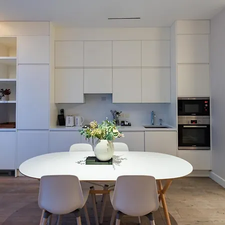 Vesto Stylish Split Level 1-bed Apt King's Cross *
