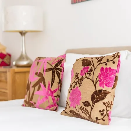 Cosy Pimlico Retreat London