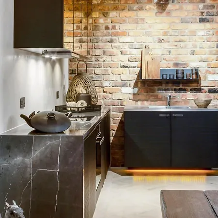 Holiday home Luxurious Mews House In Pavilion Road - 3 Bedroom London