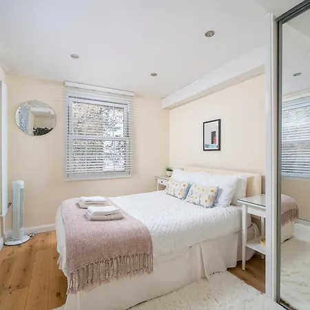 Charming & Modern Apartment, Heart Of Notting Hill, Prime Location, Close To Kensington Palace & Oxford Street Apartment