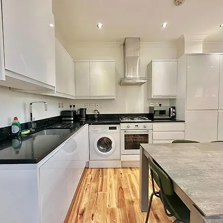 Apartment Clapham London
