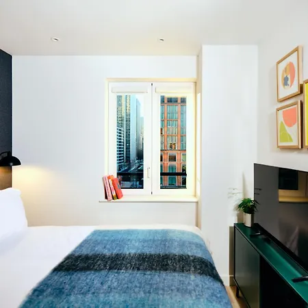 Vertus Edit Canary Wharf Apartahotel *