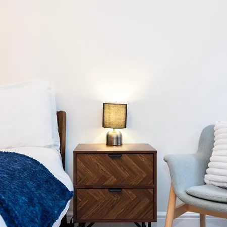Lavish 1 Bedroom Near Tottenham Stadium Holiday home