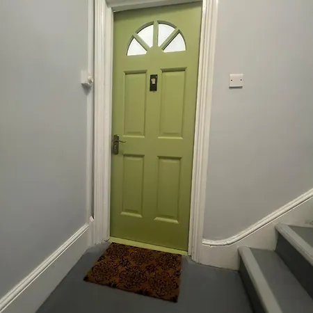Apartment Cosy One Bedroom Flat In Newcross