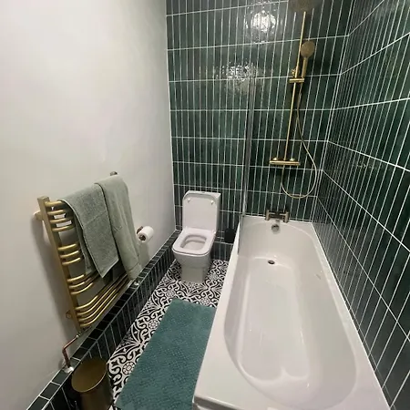 Apartment Cosy One Bedroom Flat In Newcross *