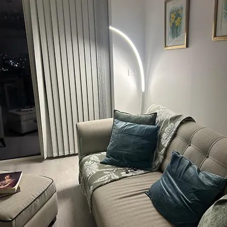 Dionisio Cozy *