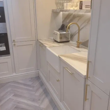 Apartment The Luxury *