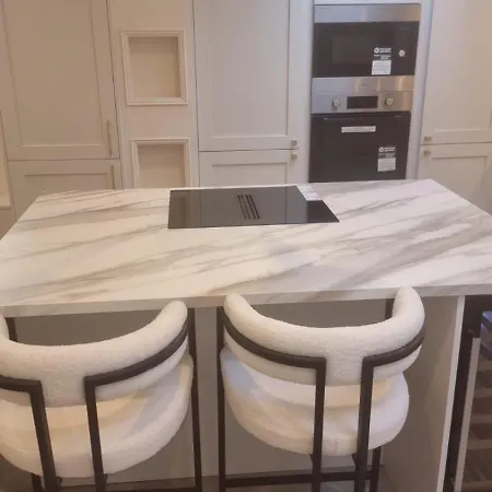 The Luxury Apartment *
