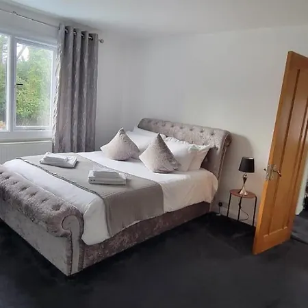 House For Rent In London
