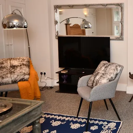 Modern And Cozy Flat In Chelsea London