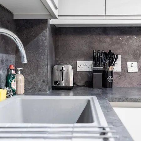 Lavish 1 Bedroom Near Tottenham Stadium London