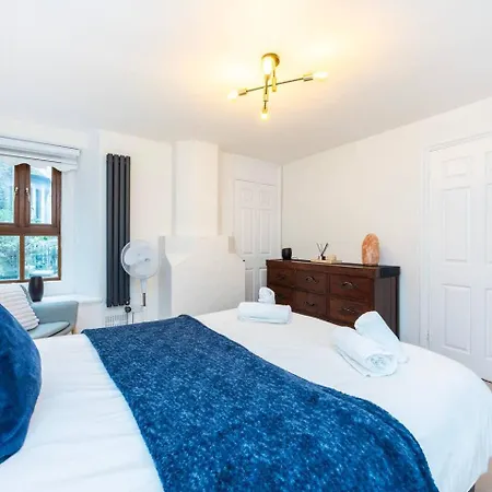 Lavish 1 Bedroom Near Tottenham Stadium Holiday home *