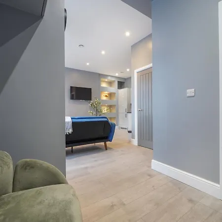 Stunning Modern London *
