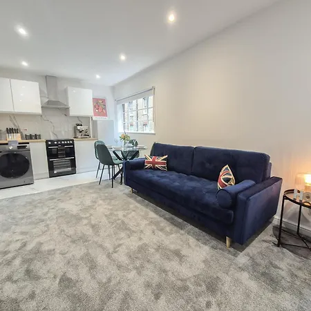 Sleek 1-bed Flats In Euston, Islington Near Regents Park شقة لندن