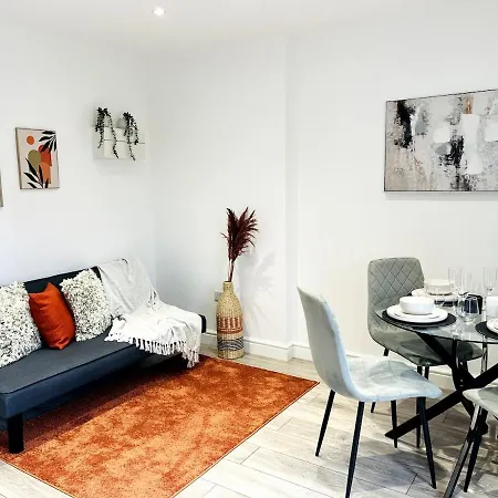 Stunning -quick Access To London * Ealing