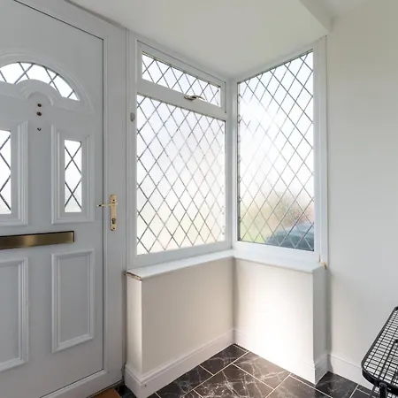 Pass The Keys Bright Spacious 4br House Elizabeth Line *