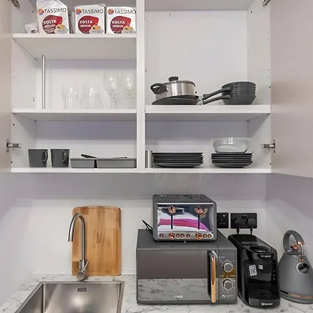 Tiny Apartment *